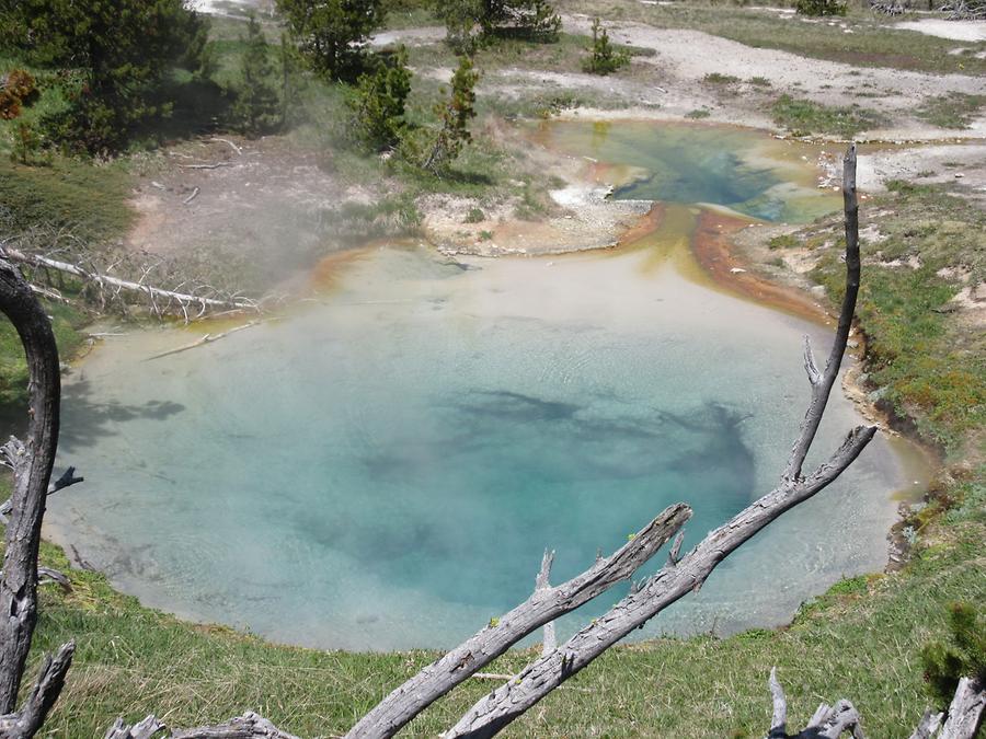 Yellowstone National Park - Yellowstone Lake - Seismograph Pool