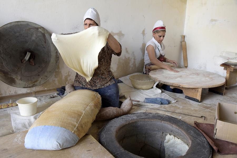 Lavash Making