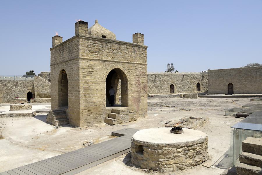 Suraxanı - Zoroastrian Temple