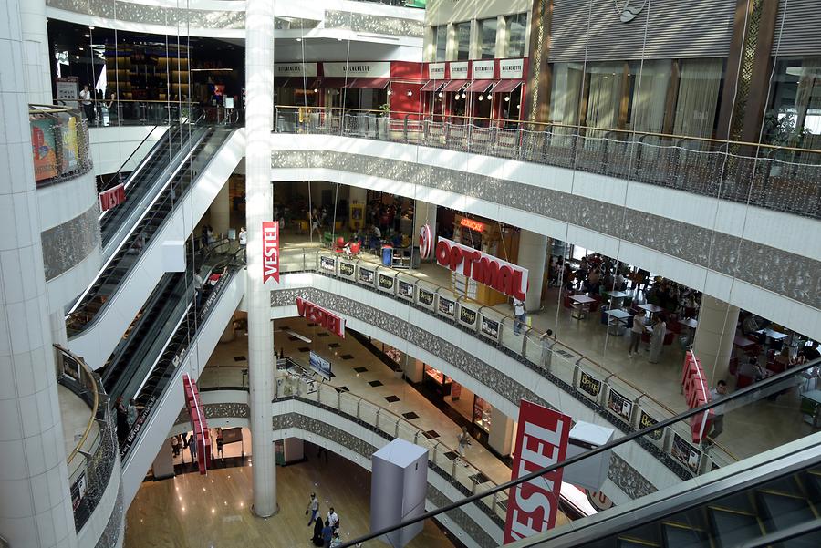 Park Bulvar Mall - Inside