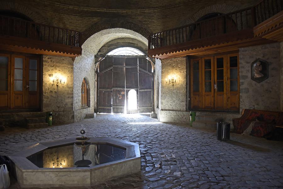 Shaki - Caravanserai; Inside