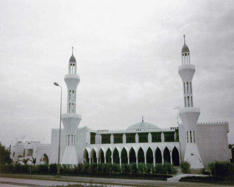 Mosque, Khalifa al Kabeer Highway