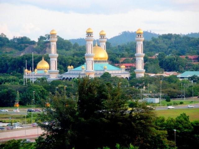 Jame Asr Hassanal Bolkiah Mosque (2)