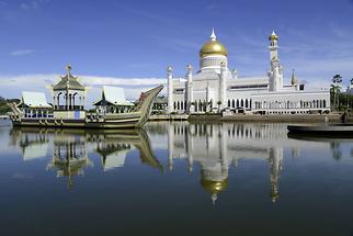 Bandar Seri Bewagan - Omar Ali Saifuddien Mosque (4)