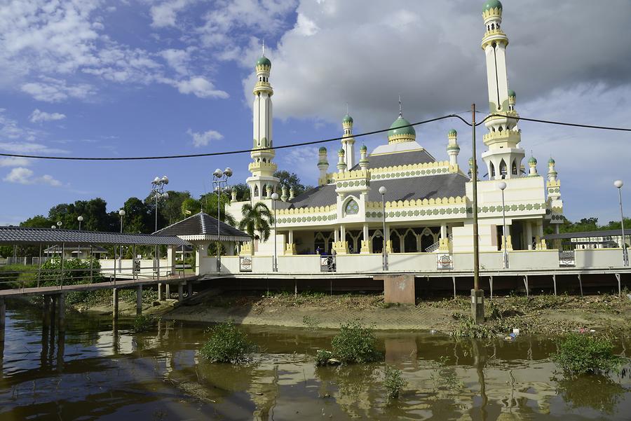 Kampong Ayer - Mosque