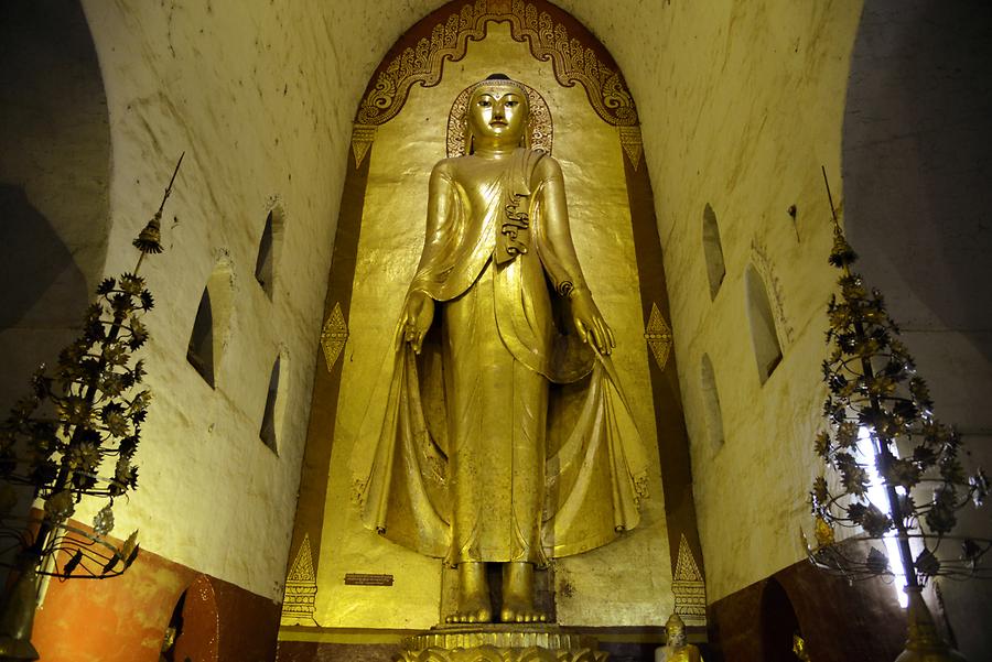 Buddha Ananda