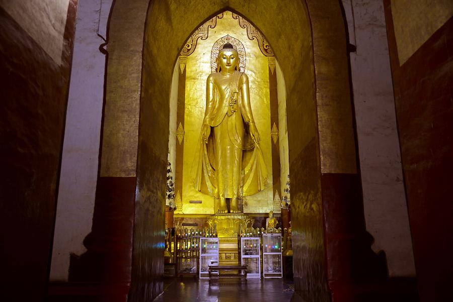 Buddha one Ananda temple