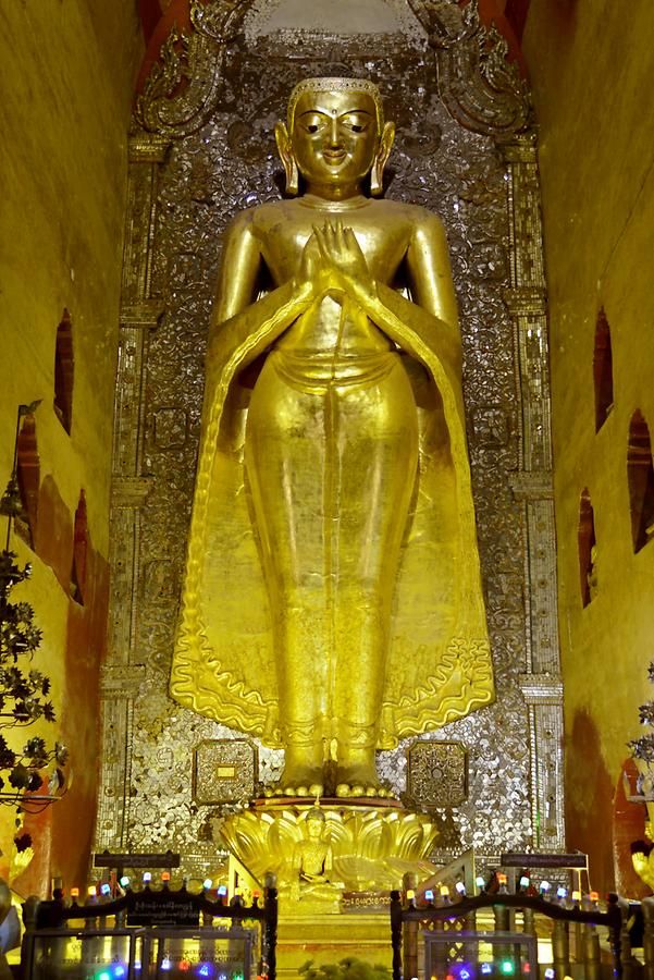 Buddha three Ananda temple