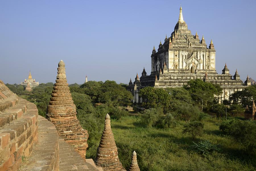 Thatbyinnyu Old Bagan