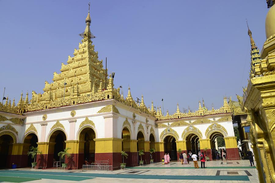 Mahamuni Pagoda Mandalay