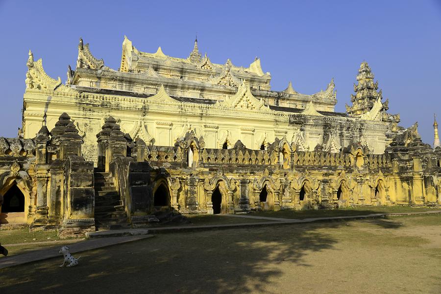 Maha Aungmye Monastery Inwa