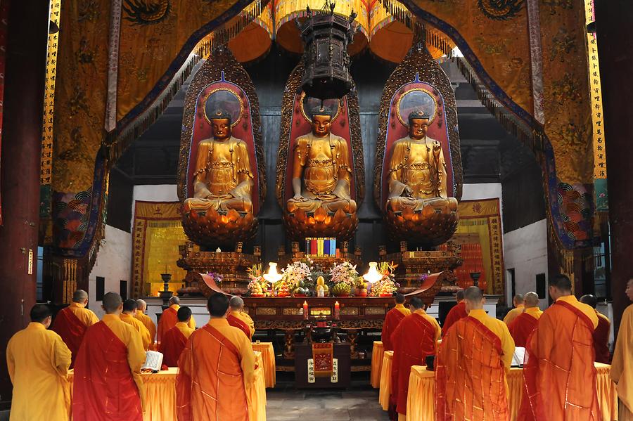 Jiuhuajie Village - Main Temple; Monks