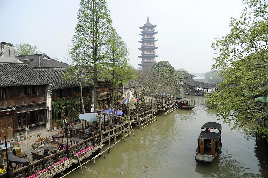 Wuzhen - Pagoda