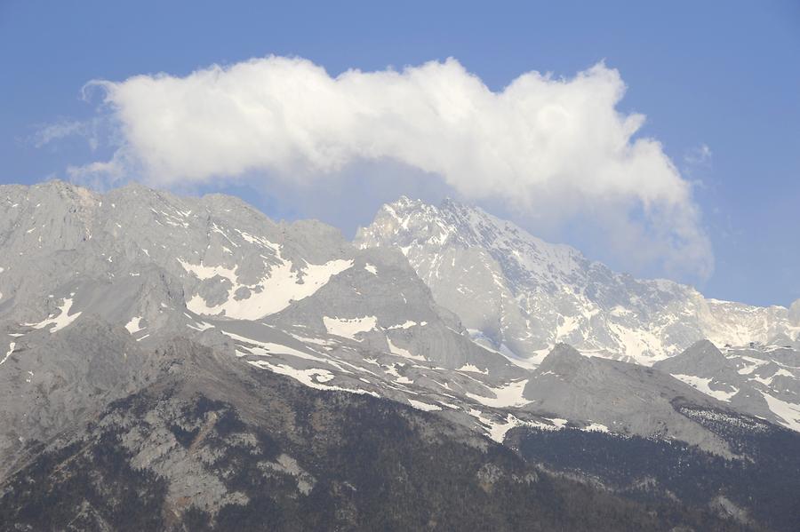 Jade Dragon Snow Mountain