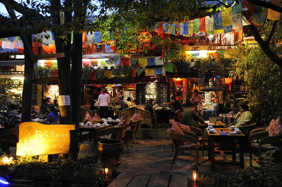 Lijiang - Historic City Centre, Restaurant