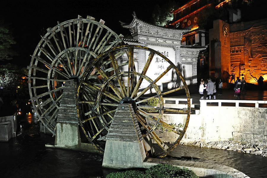 Lijiang - Historic City Centre, Water Wheels