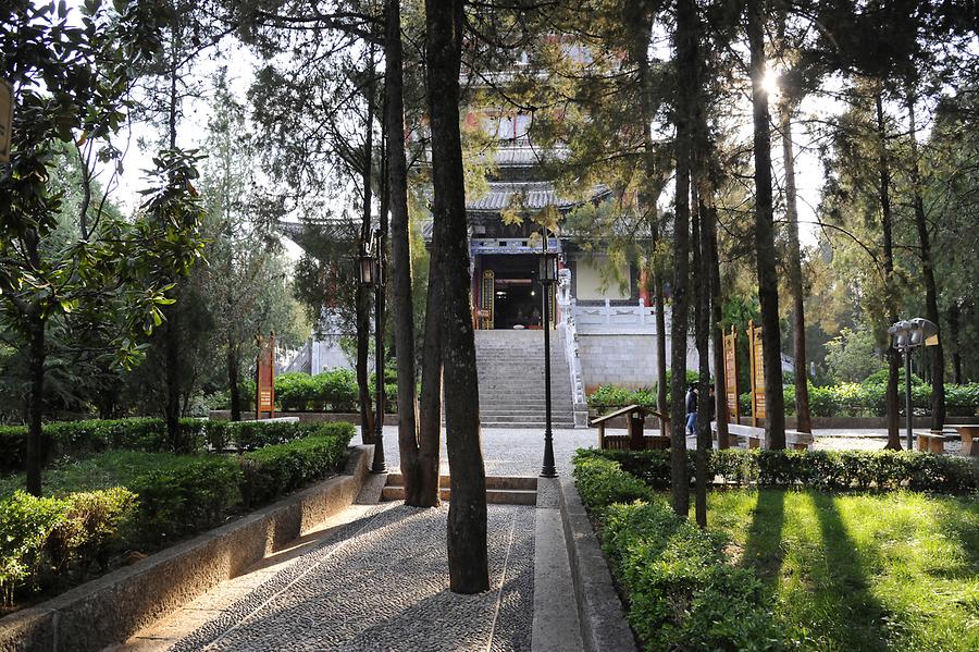 Lijiang - Wangu Pavilion