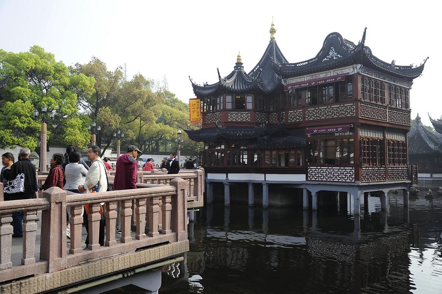 Yuyuan Garden - Teahouse