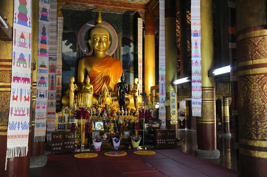 Ganlanba - Dai Minority Park, Temple; Buddha