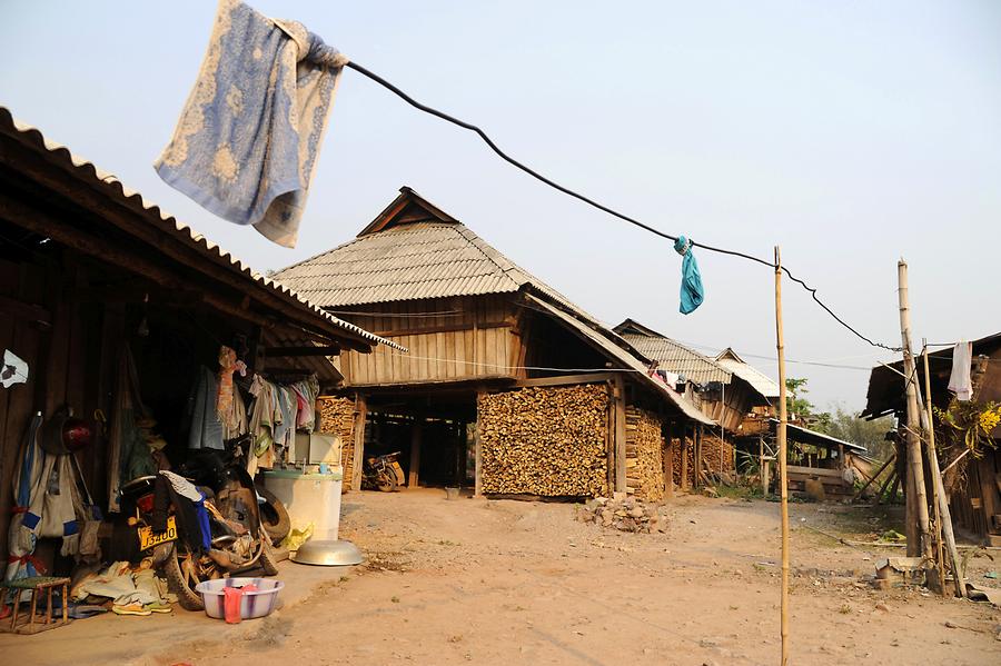 Jinuo Village
