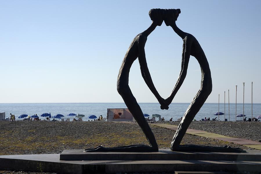 City Beach - Sculpture 'First Love'