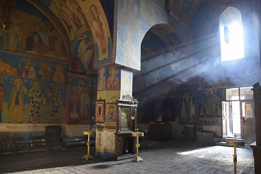 Betlemi Church - Inside; Frescos