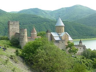 Fortress Ananuri