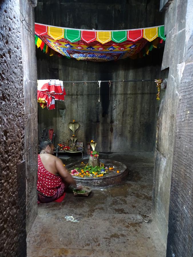 Parashurameshvara Temple - Inside