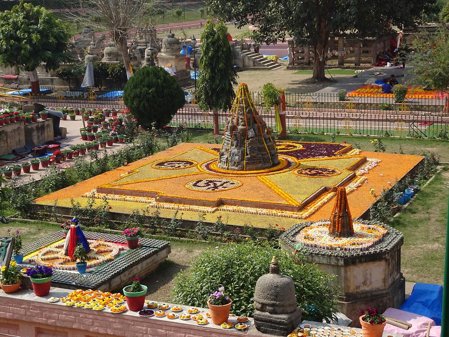 Bodh Gaya - Mahabodhi Temple