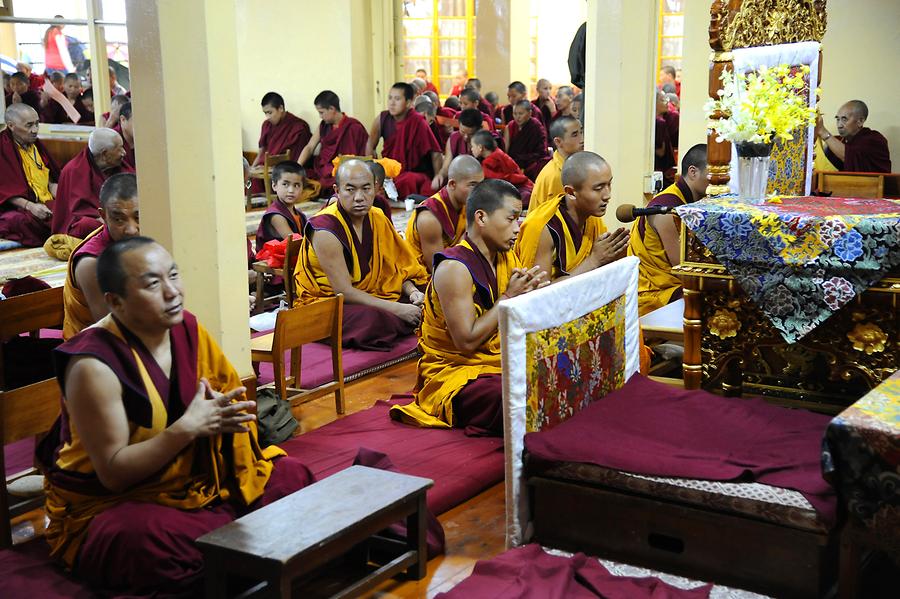 McLeod Ganj - Namgyal Monastery; Puja
