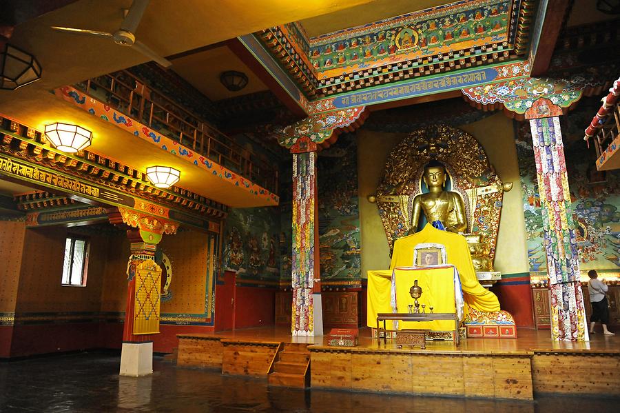 Norbulinka Institute - Buddha Shakyamuni Statue