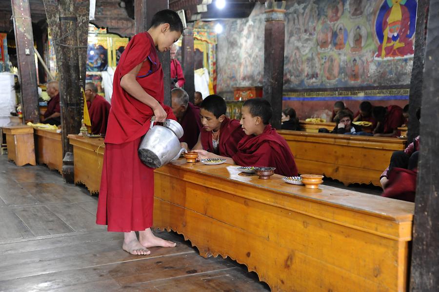 Thikse Monastery - Puja