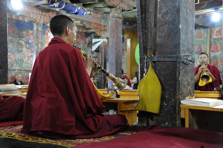 Thikse Monastery - Puja