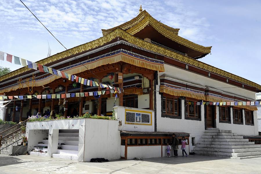 Jokhang Gompa Temple (New Monastery)