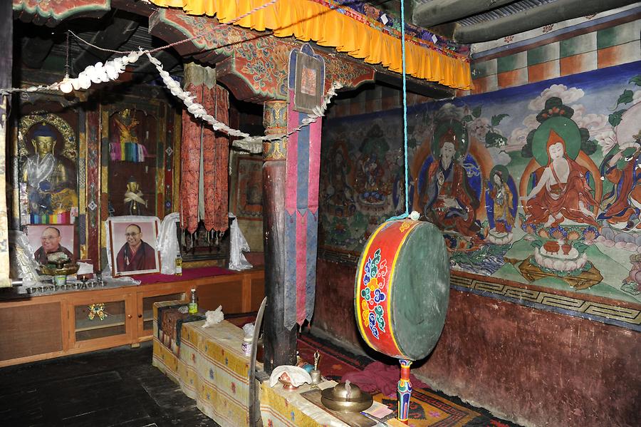 Lhakang Soma - 'New Temple'; Inside