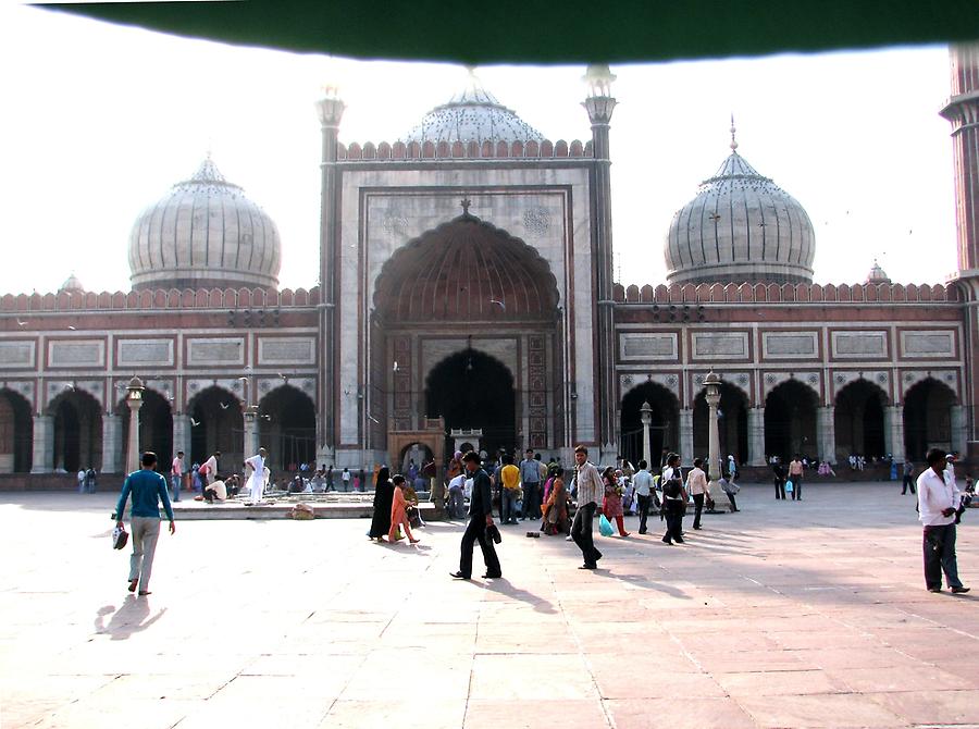 Jamia Masjid, main facade