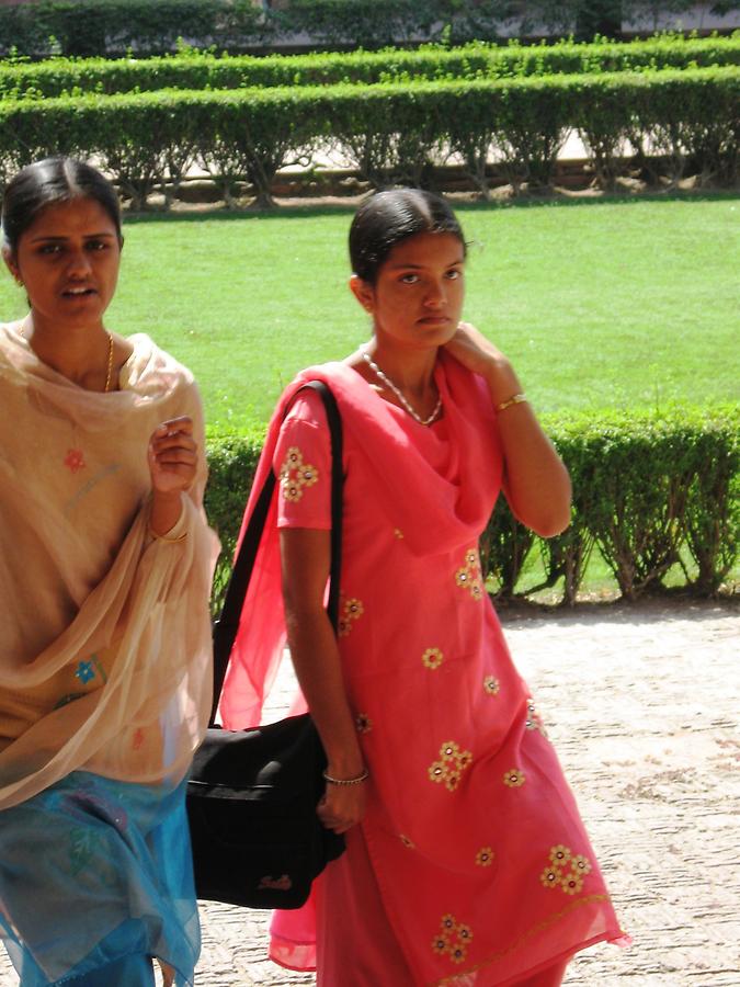 Women in Agra
