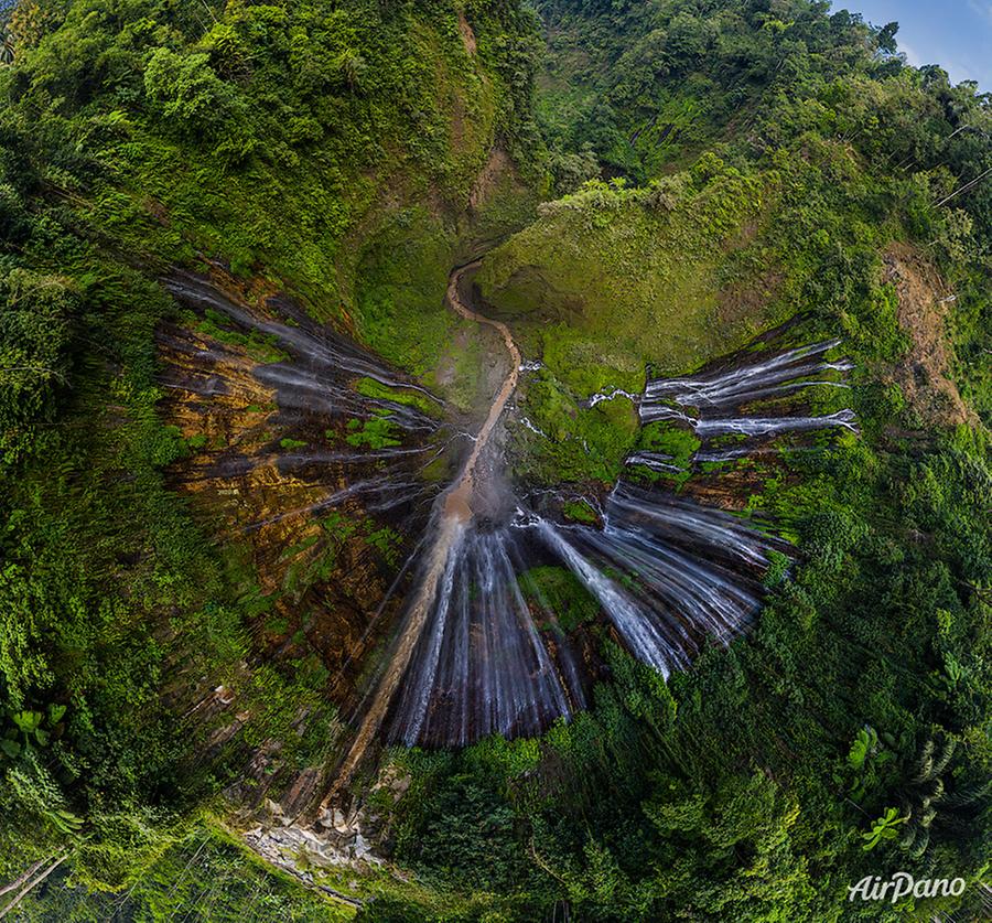 Tumpak Sewu Waterfall, Indonesia, © AirPano 