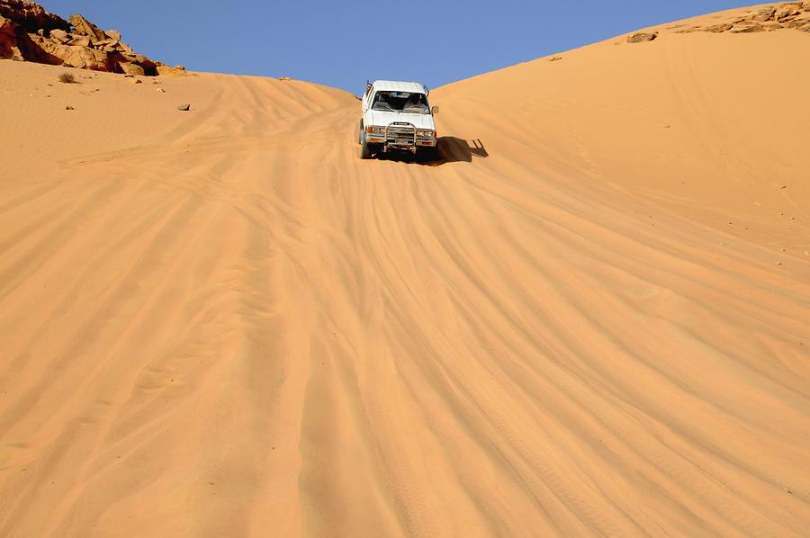 Cross-country drive Wadi Rum