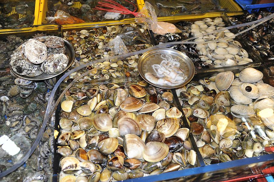 Jagalchi fish market