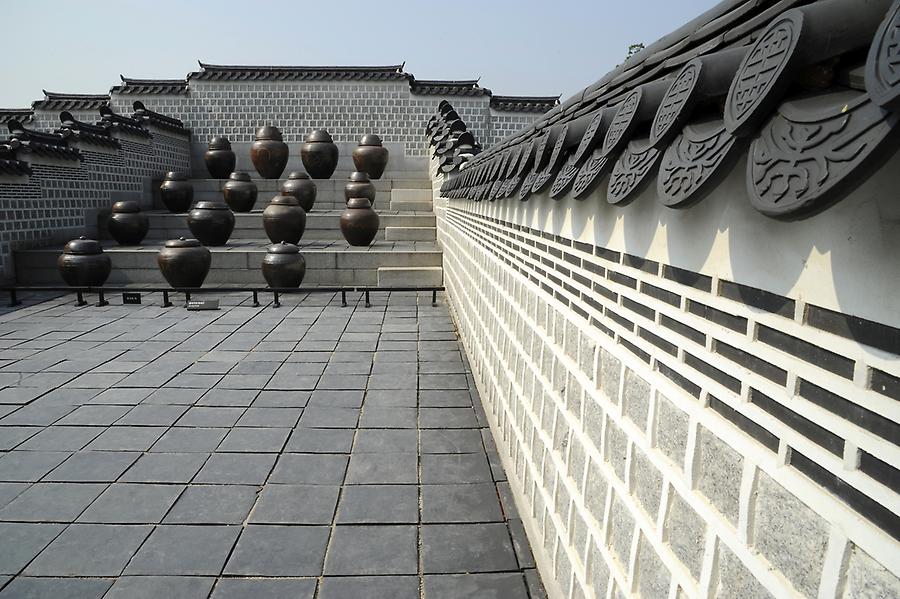 Gyeongbok lying in state