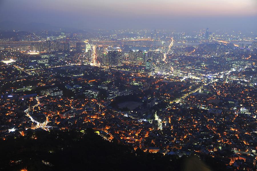 Seoul at night (3)