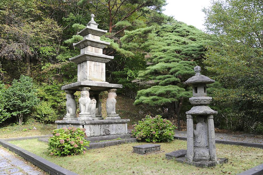 Stone pagodas