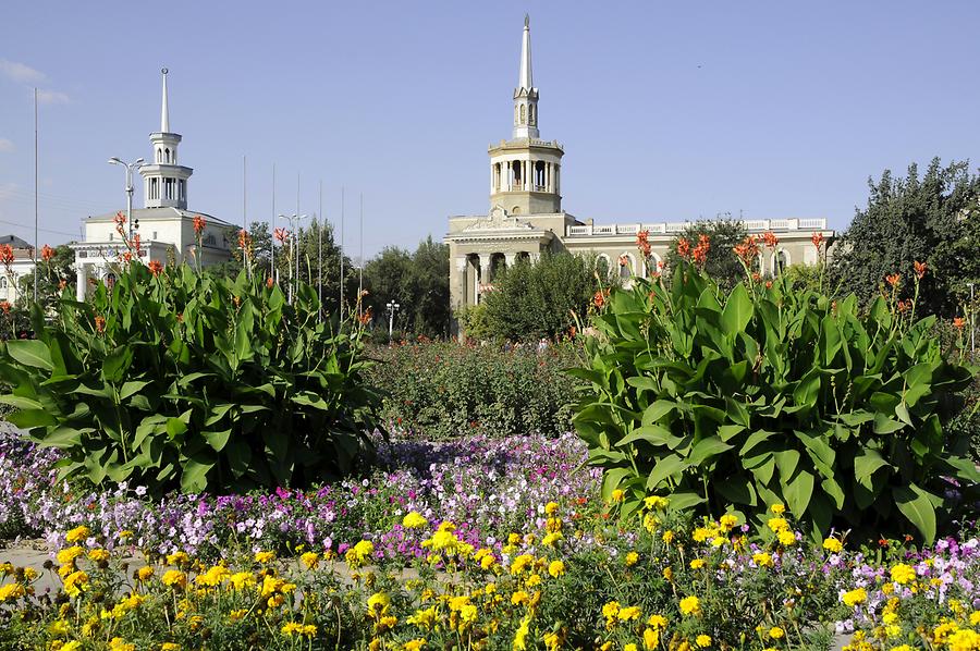 Bishkek - Philharmonia Square