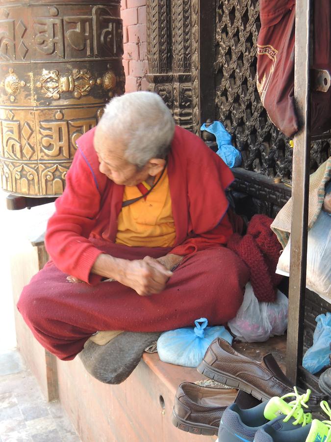 Bodhnath Tibetan monk