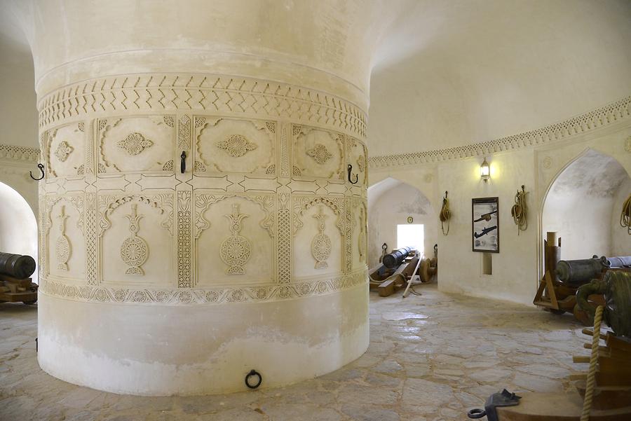 Al Hazm Castle - Inside