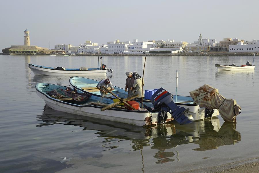 Sur - Al Ayjah; Fishermen