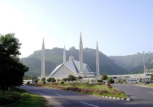Faisal Masjid, Photo: Asjad Jamshed, from Wikicommons 