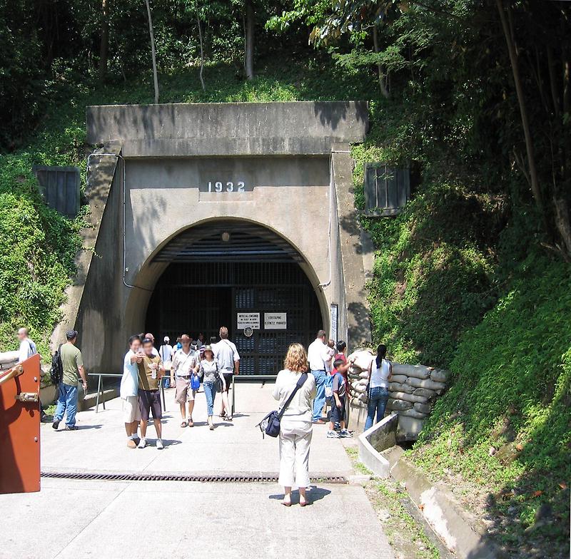 Entrance, Malinta Tunnel complex