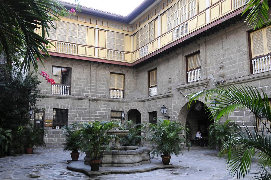 Inner courtyard of the Casa Manila
